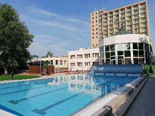 Hotel Barátság Hajdúszoboszló Superior otel fotoğrafı