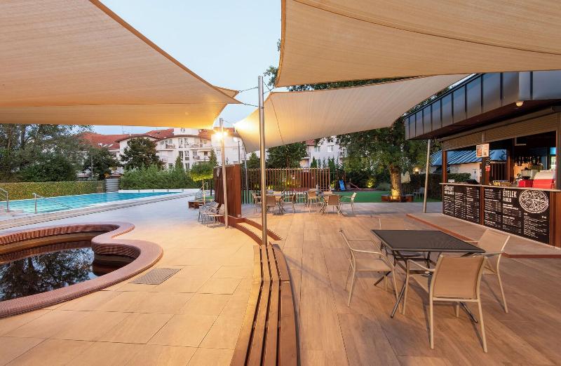 Hotel Barátság Hajdúszoboszló Superior - Genel