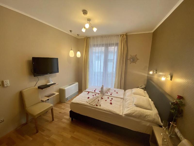 Royal Mediterran Hotel - Oda