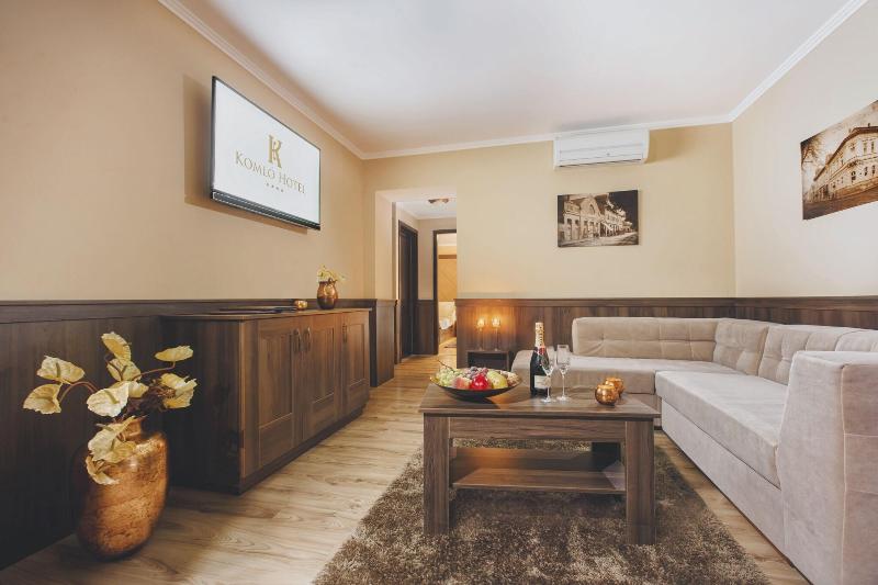 Komló Hotel Gyula - Oda