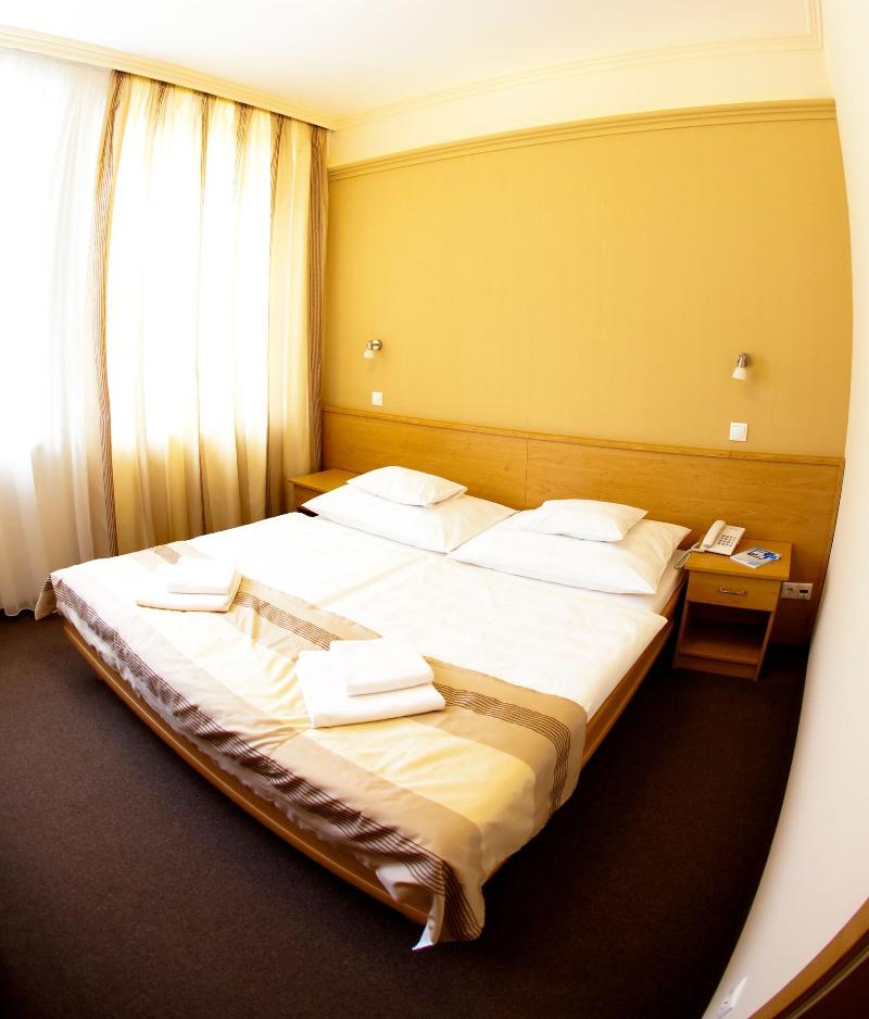 Granada Konferencia Wellness Sport Hotel - Oda