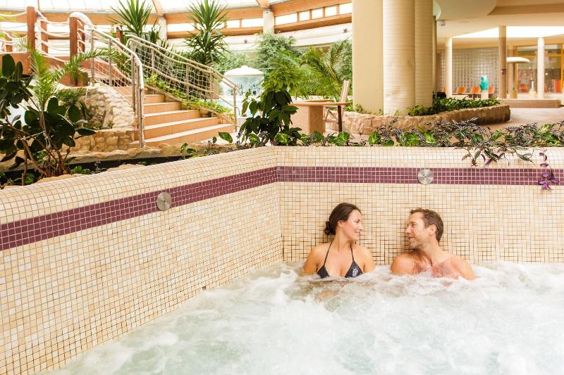 Gotthard Therme Hotel & Conference - Havuz
