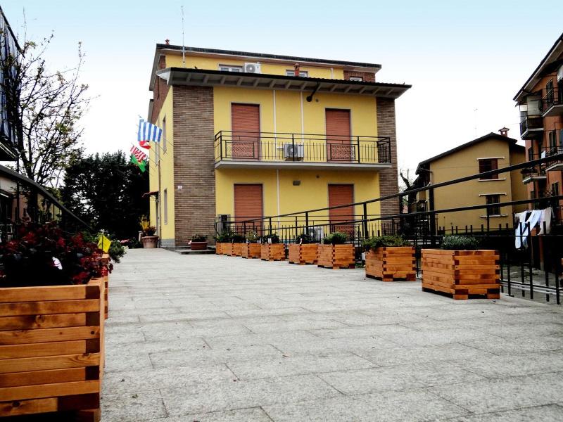 Pavia Ostello - Genel
