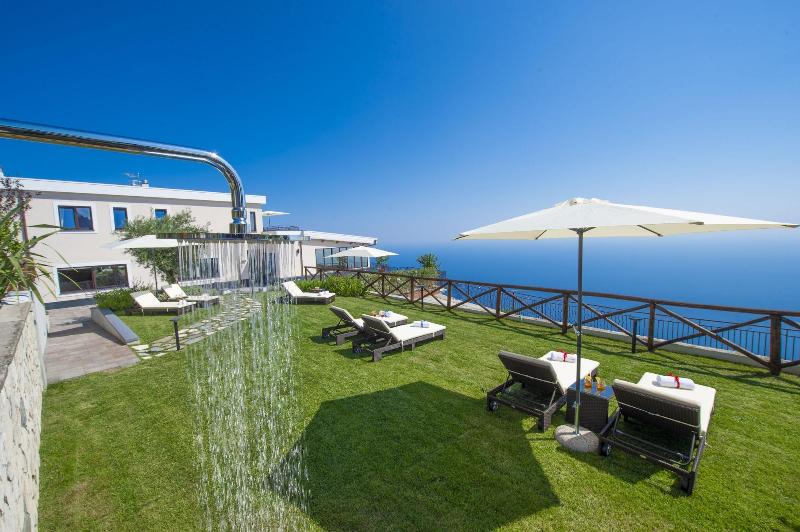 Villa Paradise Resort - Genel