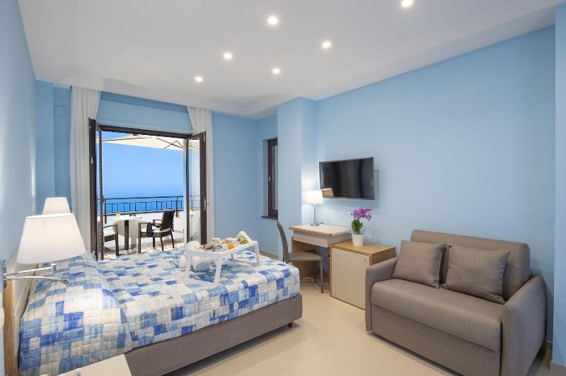 Villa Paradise Resort - Oda
