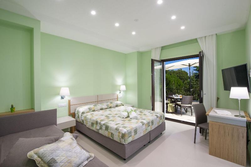Villa Paradise Resort - Oda