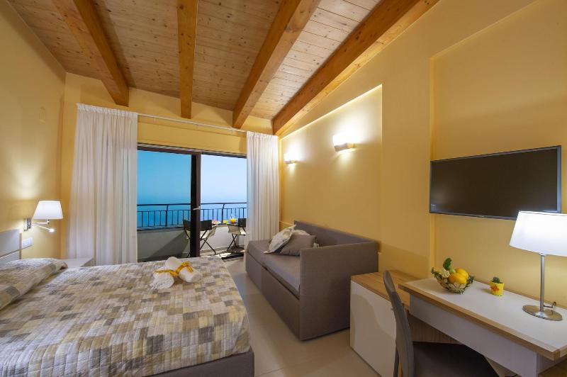 Villa Paradise Resort - Oda