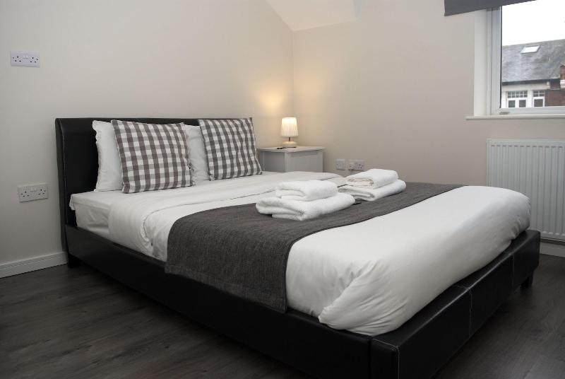 Guest House London - Genel
