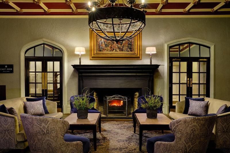 Delta Hotels by Marriott St. Pierre Country Club - Lobi
