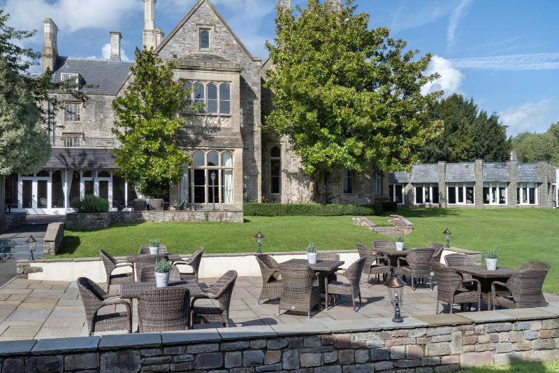 Delta Hotels by Marriott St. Pierre Country Club - Teras