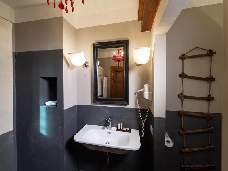 Borgo Vistalago - Genel
