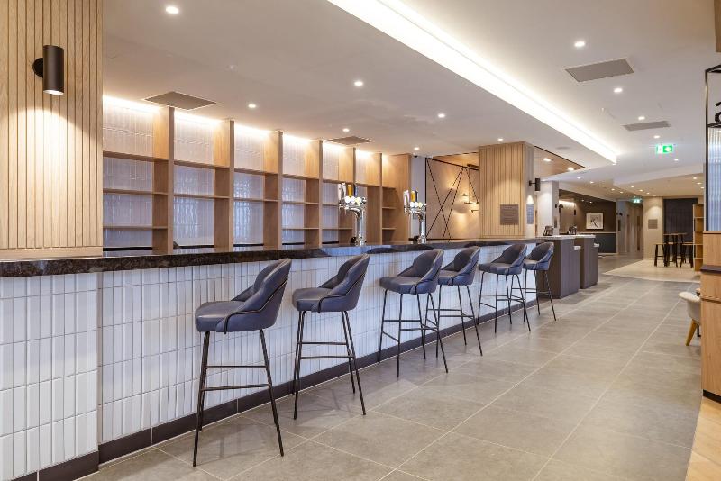 Courtyard By Marriott Keele Staffordshire - Bar