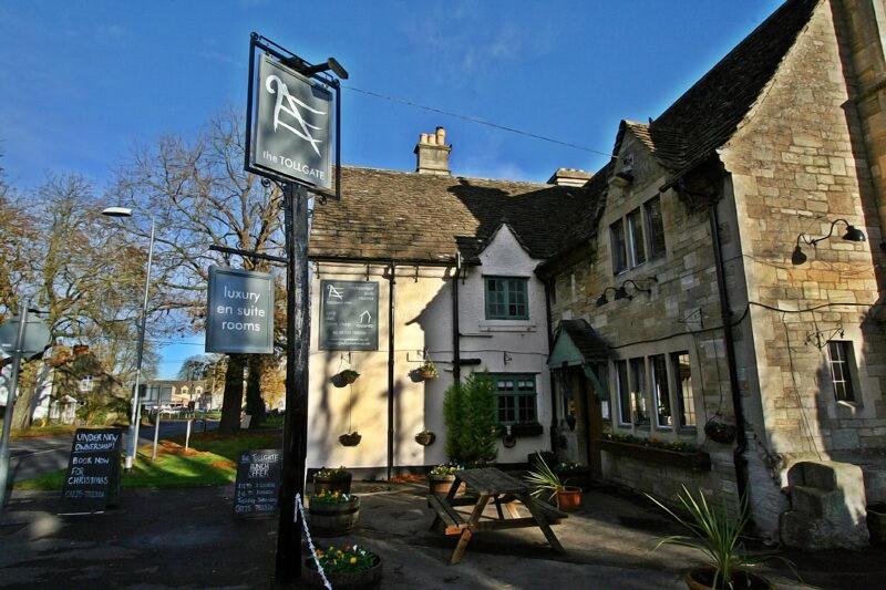The Tollgate Inn - Genel