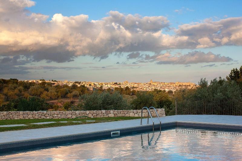 Terre Di Romanello Relais In Val Di Noto - Genel