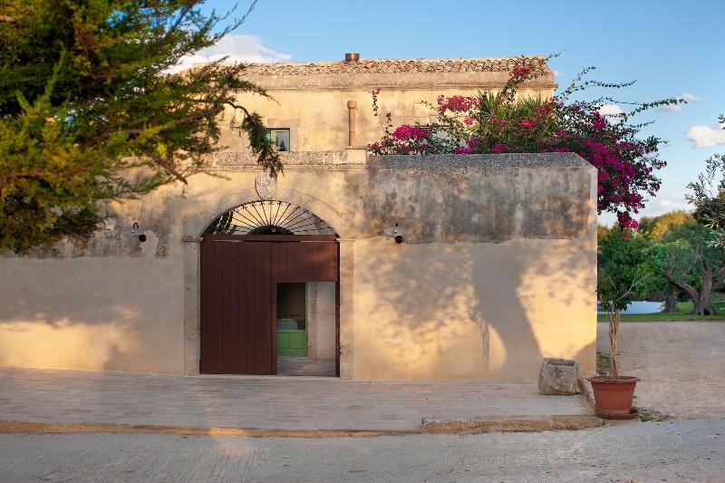 Terre Di Romanello Relais In Val Di Noto - Genel