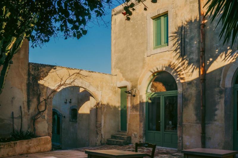 Terre Di Romanello Relais In Val Di Noto - Genel