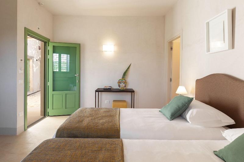 Terre Di Romanello Relais In Val Di Noto - Oda