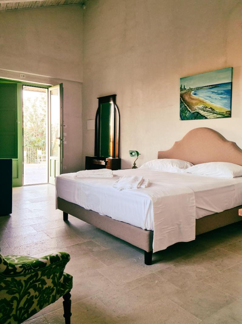Terre Di Romanello Relais In Val Di Noto - Oda