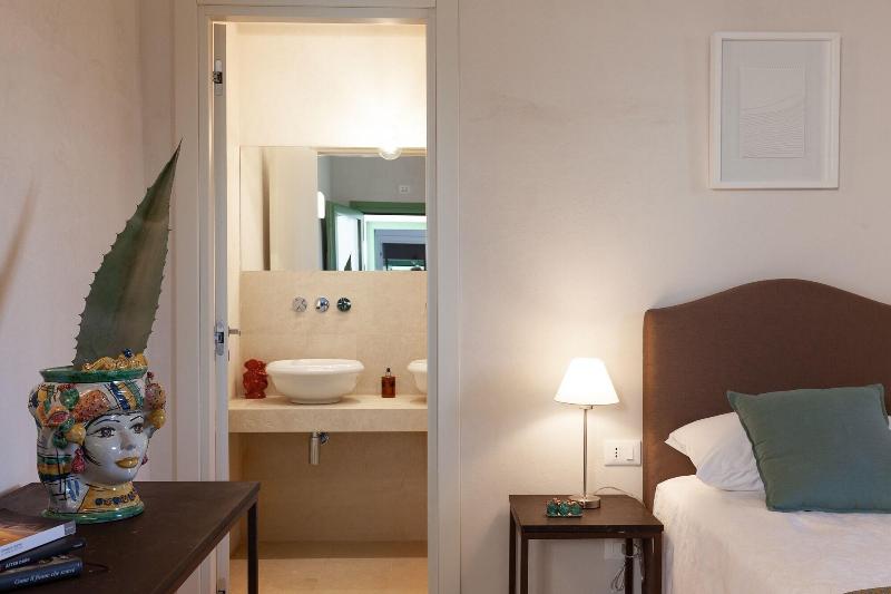 Terre Di Romanello Relais In Val Di Noto - Oda
