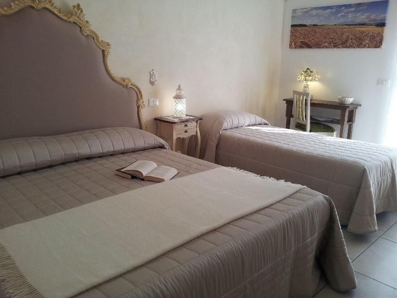 B&B Dimora Delle Rondini - Genel