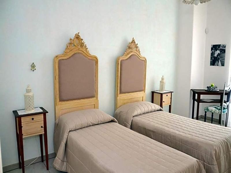 B&B Dimora Delle Rondini - Oda