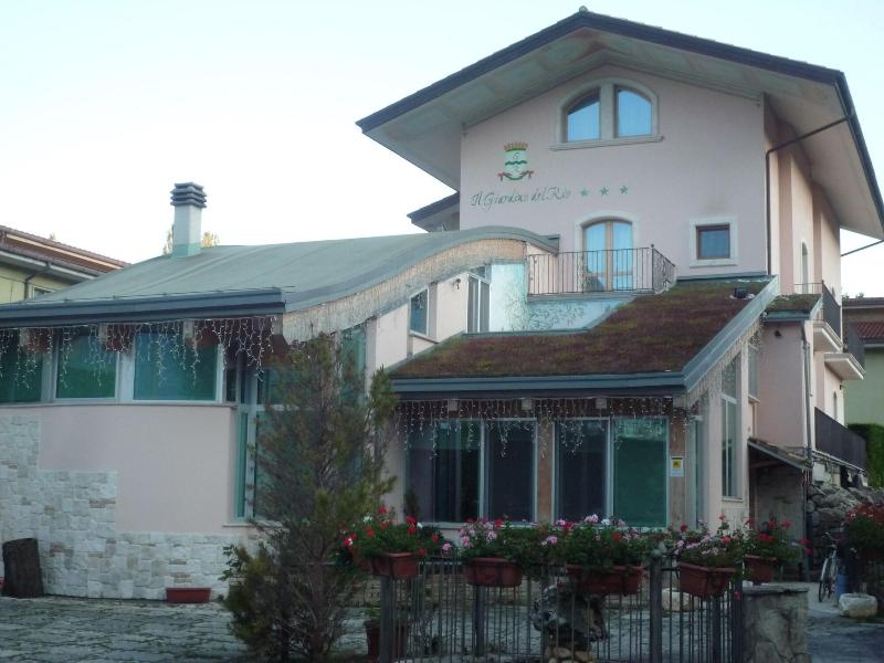 Albergo Il Giardino Del Rio - Genel