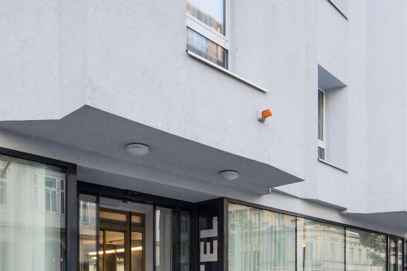 Four Points Flex by Sheraton Vienna Hauptbahnhof - Genel
