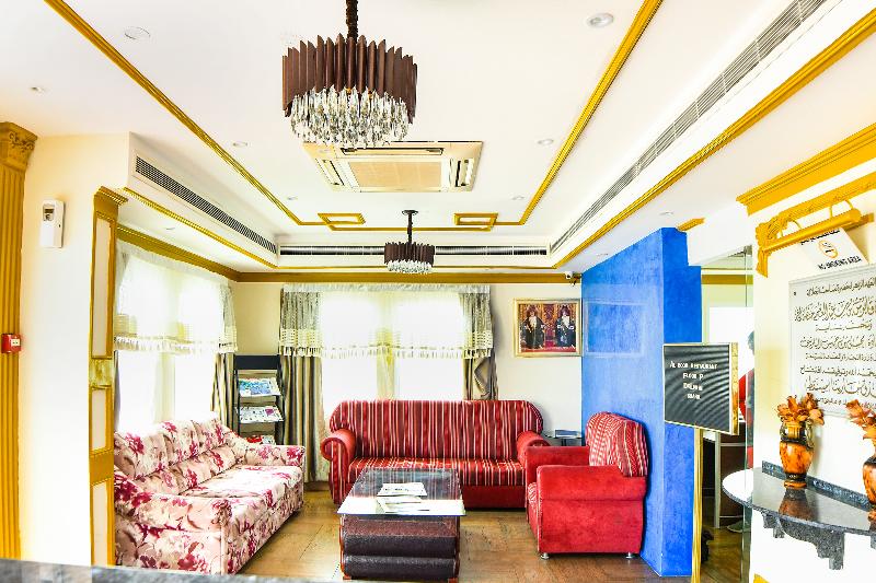 OYO 137 Marina Hotel - Lobi