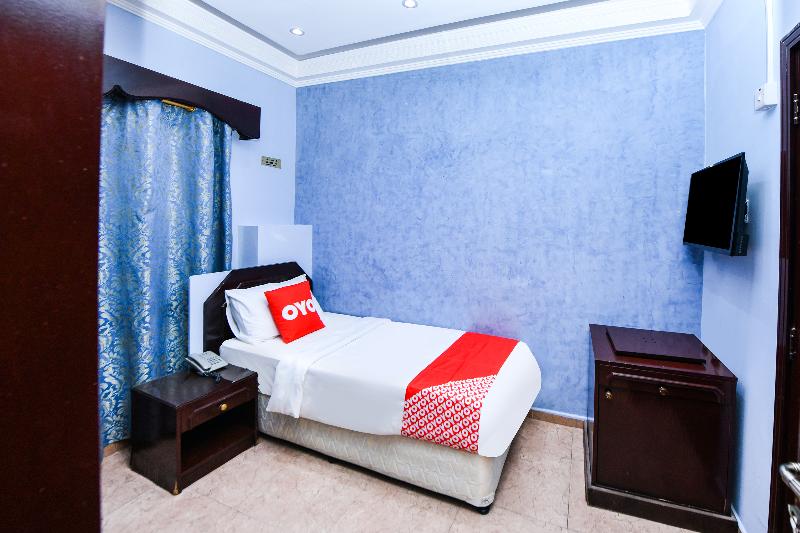 OYO 137 Marina Hotel - Oda