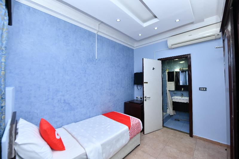 OYO 137 Marina Hotel - Oda