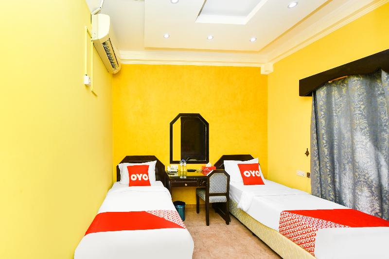 OYO 137 Marina Hotel - Oda