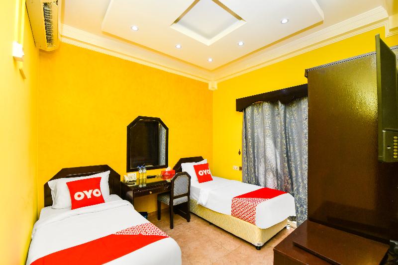 OYO 137 Marina Hotel - Oda