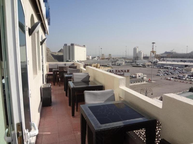 OYO 137 Marina Hotel - Restoran