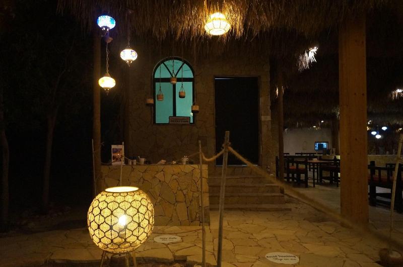 Sama Ras Al Jinz - Lobi