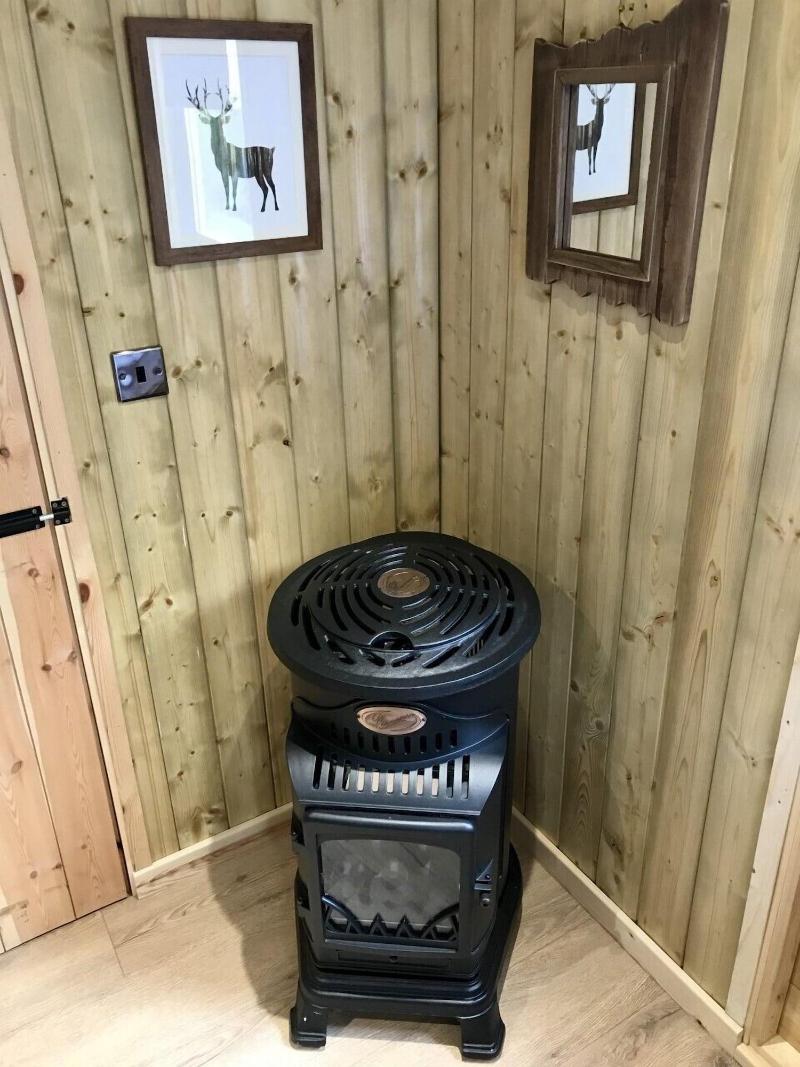 Highland Bear Lodge & Luxury Bear Huts - Lobi