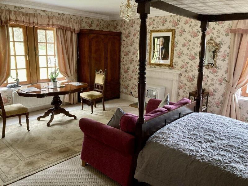 Highland Bear Lodge & Luxury Bear Huts - Oda