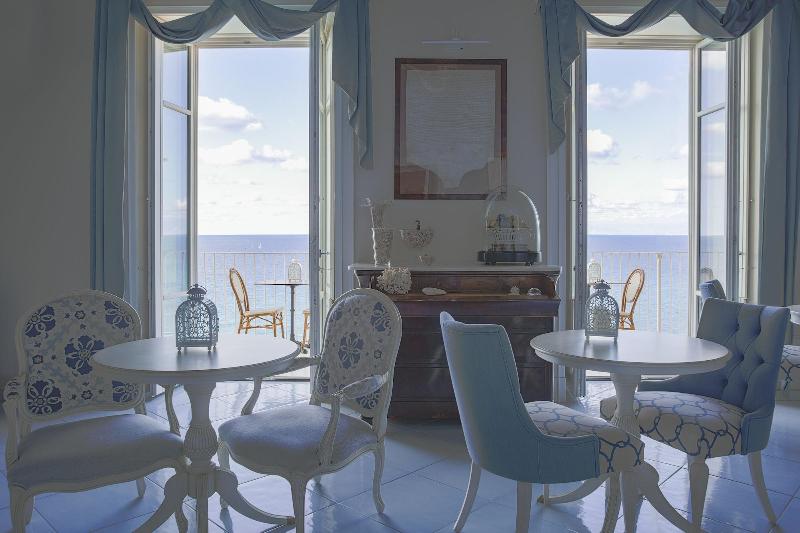 Palazzo Mottola Tropea - Genel
