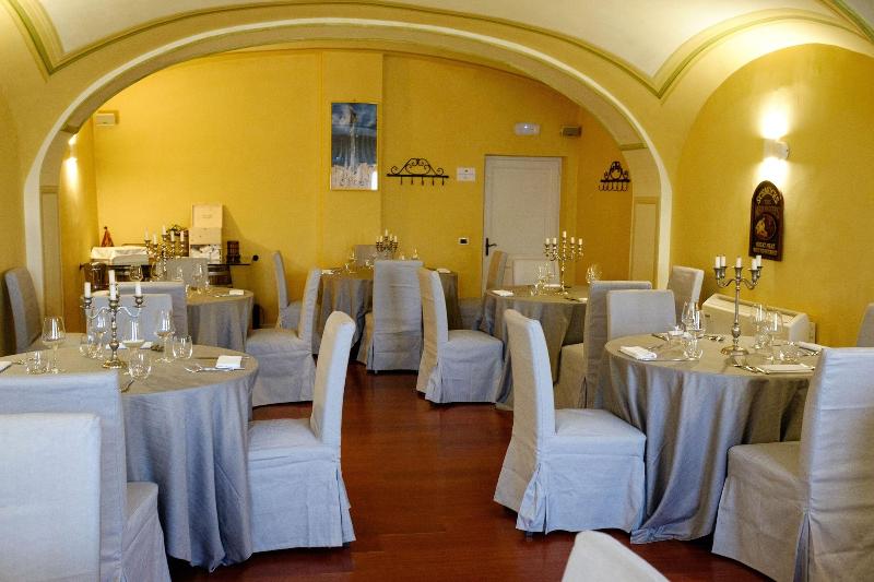 Ristorante Albergo Corona - Restoran