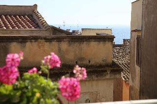 Casa dell'Aromatario b&b fotoÄŸrafÄ±