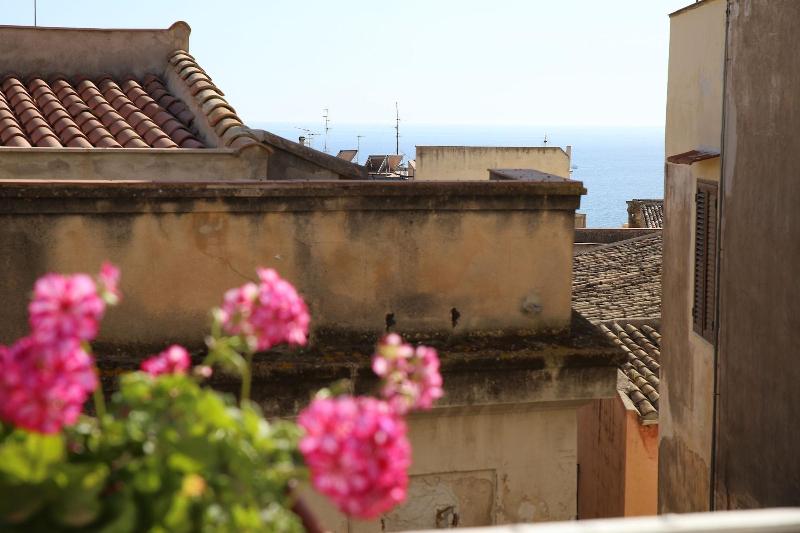 Casa dell'Aromatario b&b - Genel