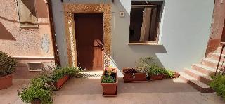 Casa dell'Aromatario b&b fotoÄŸrafÄ±