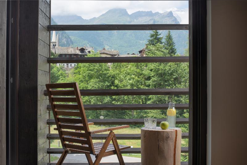 NH Collection Alagna Mirtillo Rosso - Oda