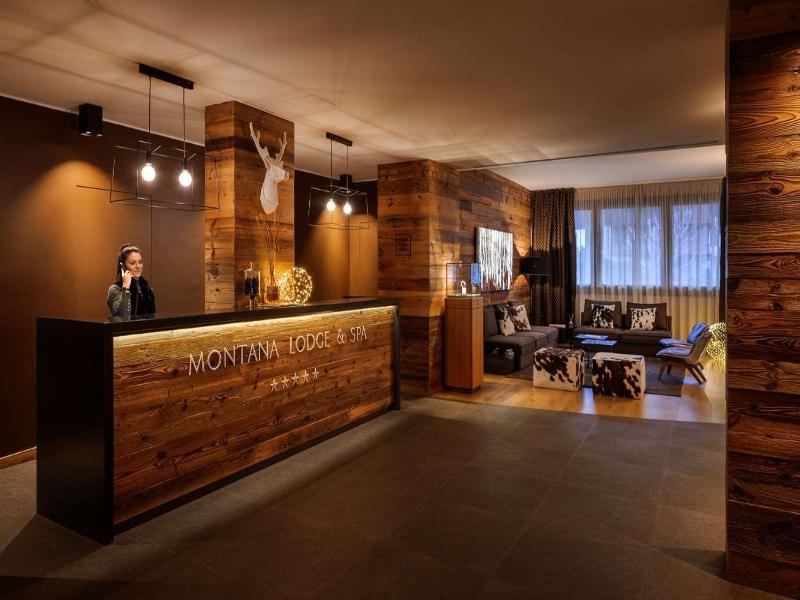 Montana Lodge & Spa - Lobi