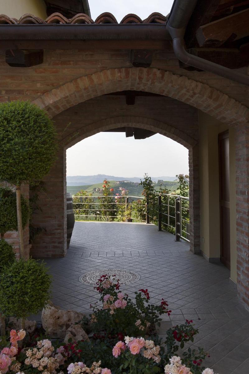 Casa Nicolini Albergo Ristorante - Genel