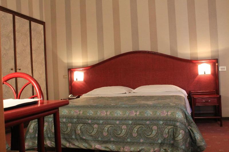 Hotel Kristina - Oda