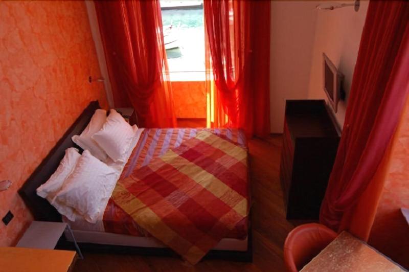 Locanda I Tre Merli A Camogli - Oda