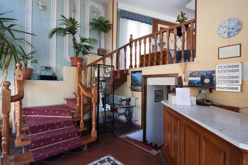 Hotel Nella - Lobi