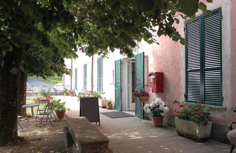 Santuario Nostra Signora di Soviore -  Casa per Fe - Genel