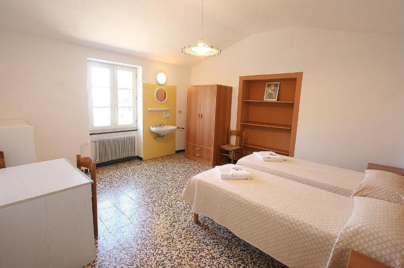 Santuario Nostra Signora di Soviore -  Casa per Fe - Oda