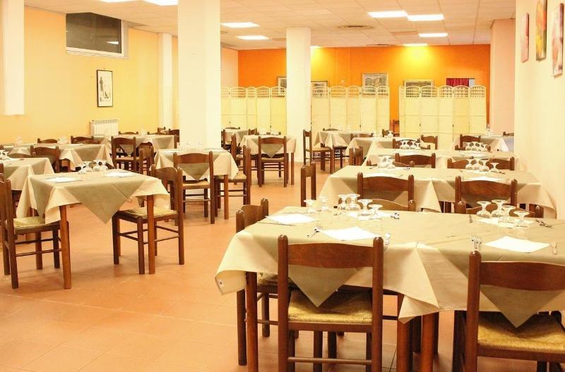 Santuario Nostra Signora di Soviore -  Casa per Fe - Restoran